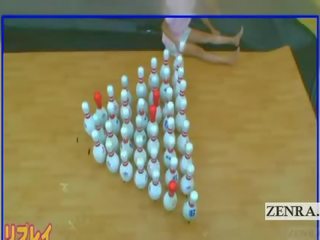 Podnaslovljen japonsko amaterke bowling igra s četvorček